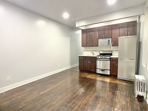 4th image of 515 W 156th St APT 31