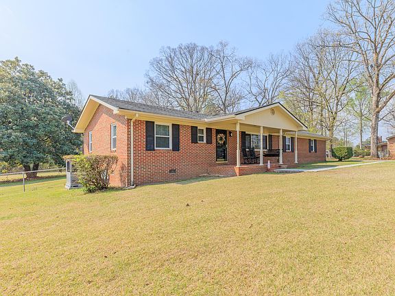 3rd image of 177 W Reed Rd