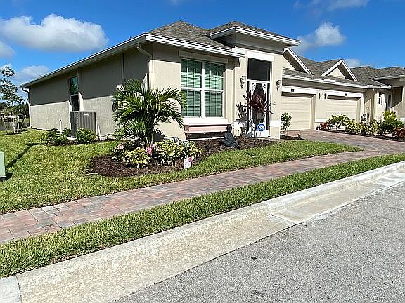 2nd image of 2160 Timberlake Cir Unit 1