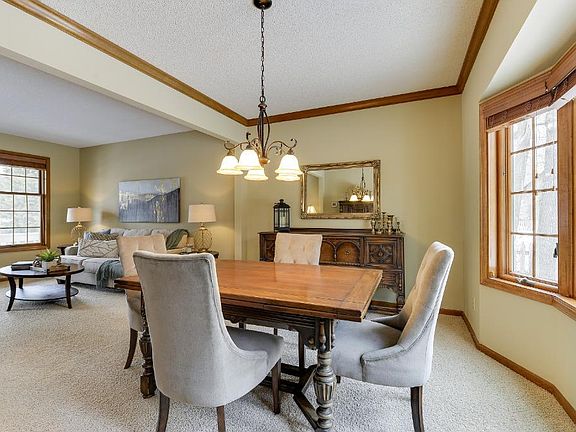 5th image of 4362 Oakmede Ln