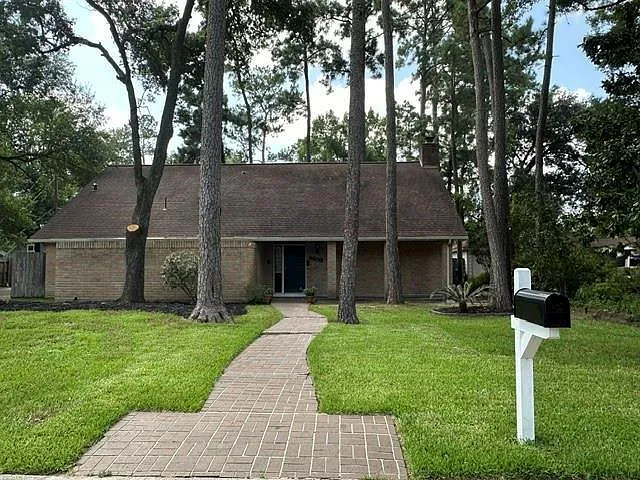 8330 Silver Shadows Ln — Photo 3