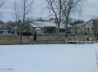 439 Simco Dr, Coldwater, MI 49036