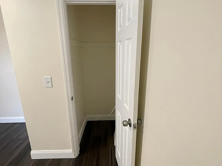 238 Ludlow St #1 — Photo 5