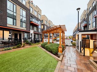 1555 Kingston Rd #114, Pickering, ON L1V 0E9