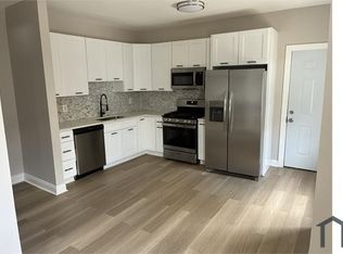 3101 Ravenwood Ave, Baltimore, MD 21213