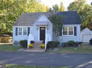 753 Village Rd W, Princeton Junction, NJ 08550