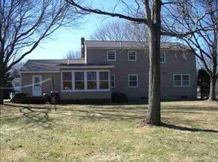 3 Wagon Wheel Ln, Glenville, NY 12302