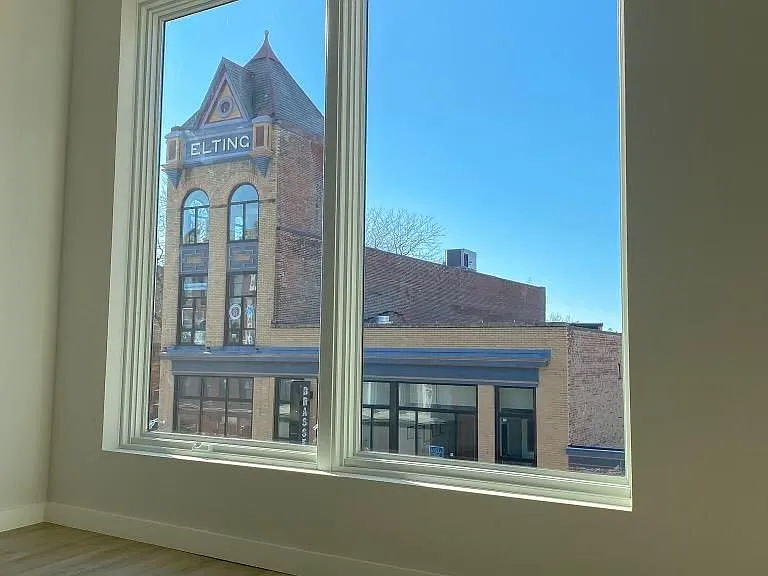 289 Main St #301 — Photo 5