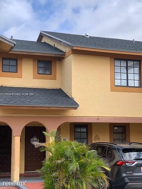 2nd image of 1601 SW 122nd Ave APT 7-3