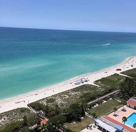 4th image of 2555 Collins Ave APT 2409