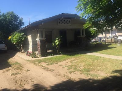 3330 E Lowe Ave, Fresno, CA, 93702