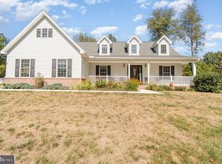 735 Hunt Meadow Dr, Dauphin, PA 17018