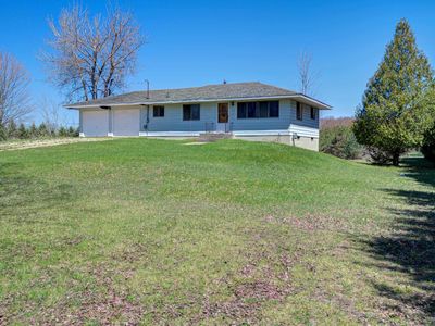 5260 W Blair Townhall Rd, Grawn, MI, 49637