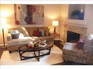 1st image of 358 Oleander Dr