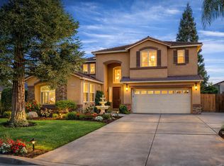 2707 E Omaha Ave, Fresno, CA 93720