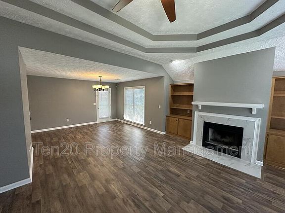 2nd image of 7124 Vinings Ct