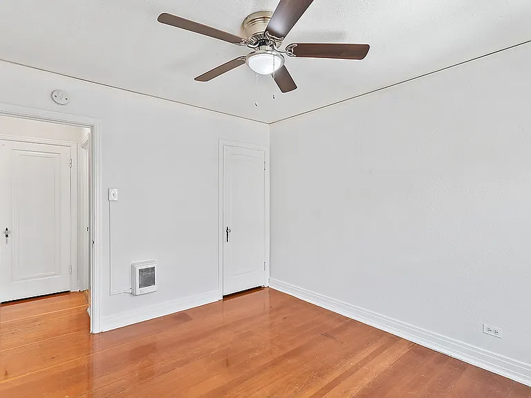 1010 N Sherman St — Photo 9