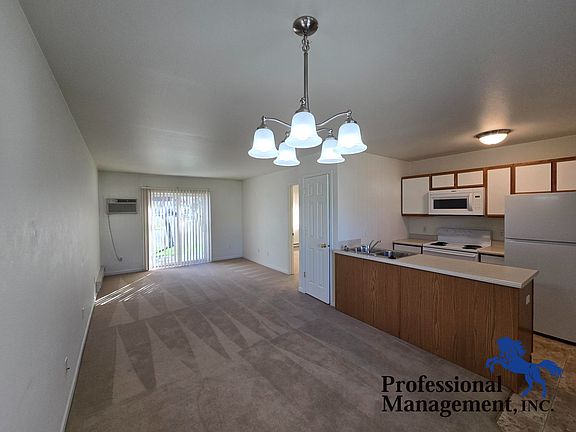3rd image of 3825 Avenue B Unit 6