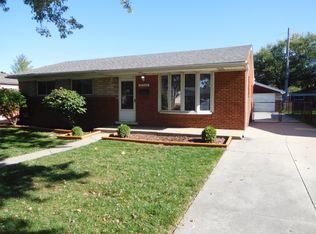 27060 Norma Dr, Warren, MI 48093