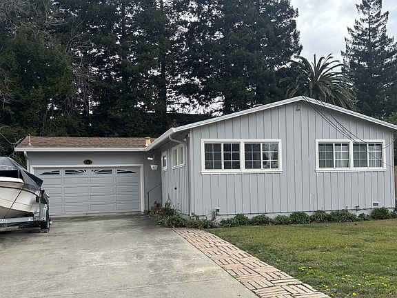 4th image of 682 Carolina Ave