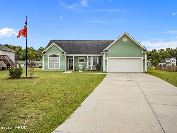 103 Leisure Court, Stella, NC 28582