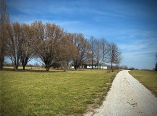 7211 S Arnett Rd, Grain Valley, MO 64029