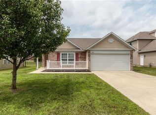 1586 Whisler Dr, Greenfield, IN