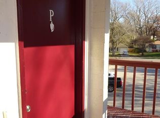 15406 Bellaire Ave APT P, Grandview, MO 64030