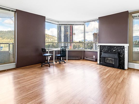 5th image of 738 Farrow St #1203