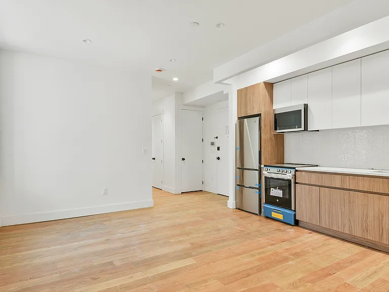 434 Sackett St #1 — Photo 7