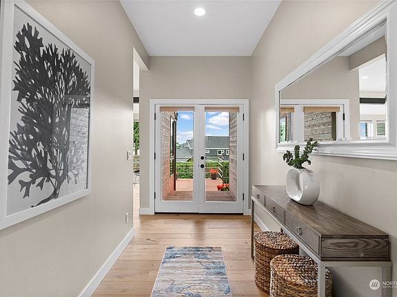 5th image of 6217 Reid Drive NW