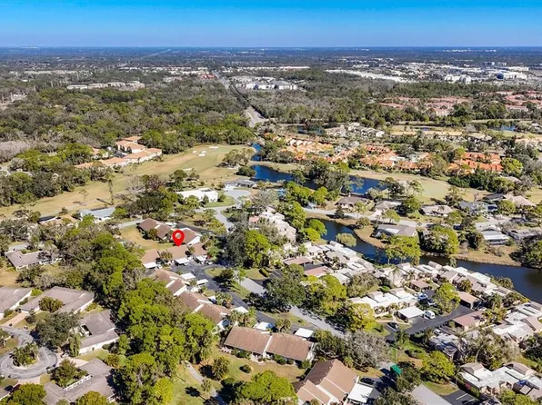 5222 Myrtle Wood #9, Sarasota, FL 34235