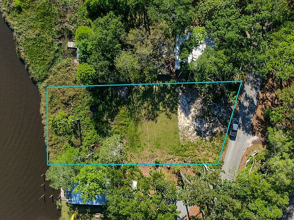 3rd image of Lots 14 15 Pitts Bayshore Dr
