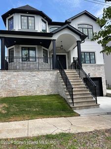17 Madsen Ave, Staten Island, NY, 10309