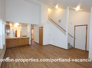 10736 SE Knapp Cir #0, Portland, OR 97266