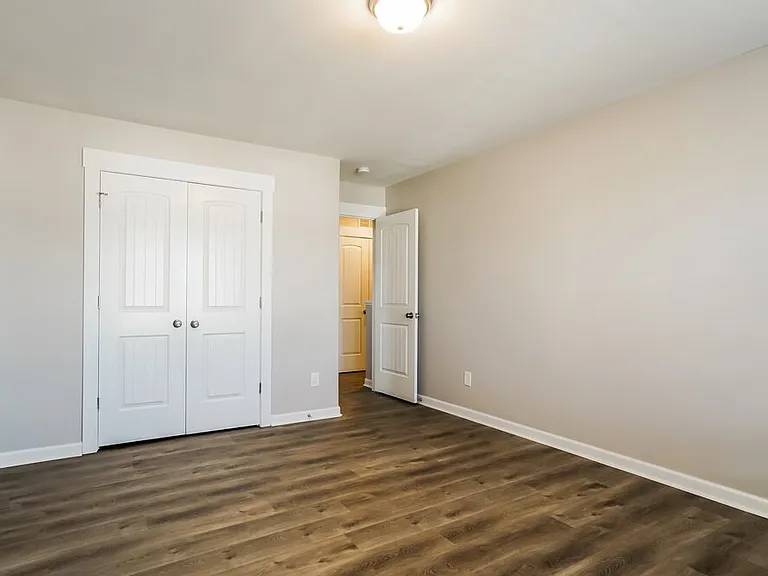 936 Sandyhill Rd — Photo 16