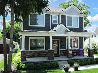 518 Parkdale Ave, Rochester, MI 48307