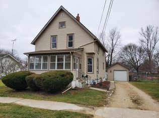 616 E Perry St, Belvidere, IL 61008