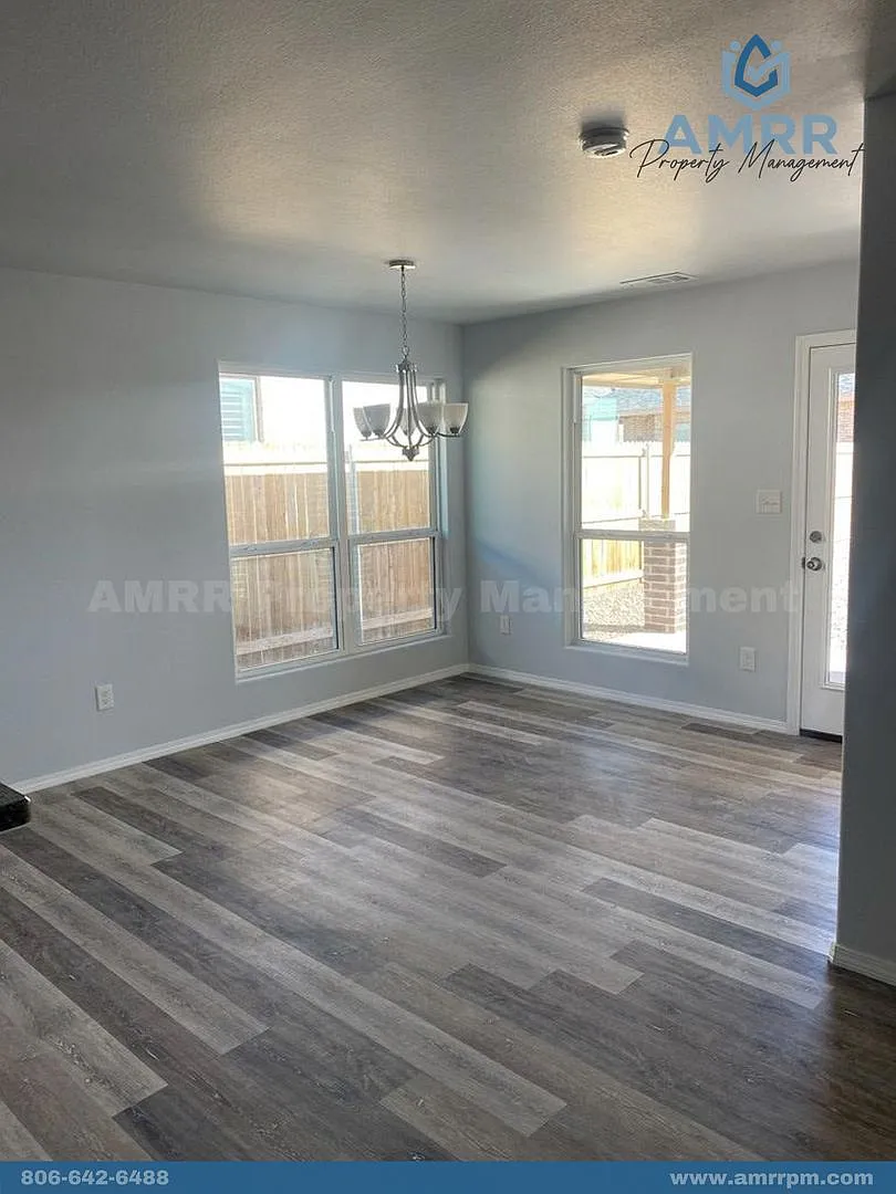 New Beginnings Start at AMRR - Spacious 3-Bedroom Home in Desert Ridge — Photo 4