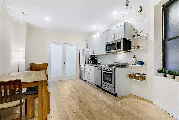 Rented by Mont Sky Real Estate | media 9