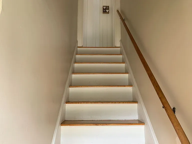 32 Loraine St — Photo 12