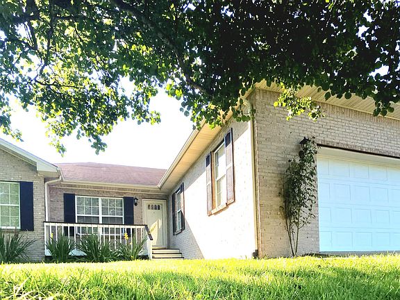 2nd image of 83 Harts Place Dr