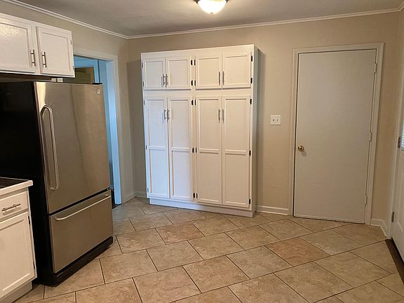 Kitchen pantry, entry to laundry room