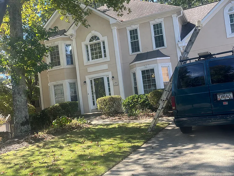 524 Chapman Ln — Photo 1