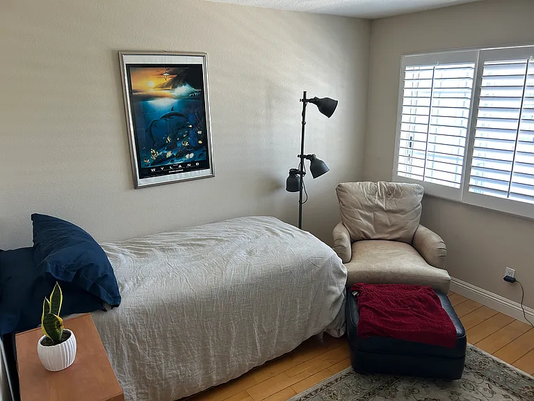 37 Campton Pl — Photo 10