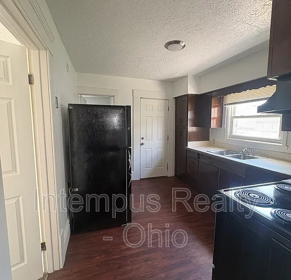 356 Rankin St — Photo 5