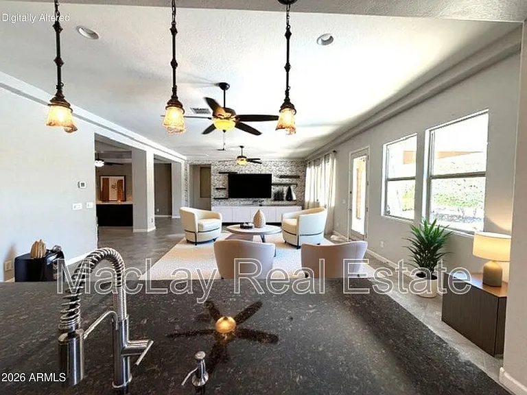 1142 E Bajor St — Photo 10