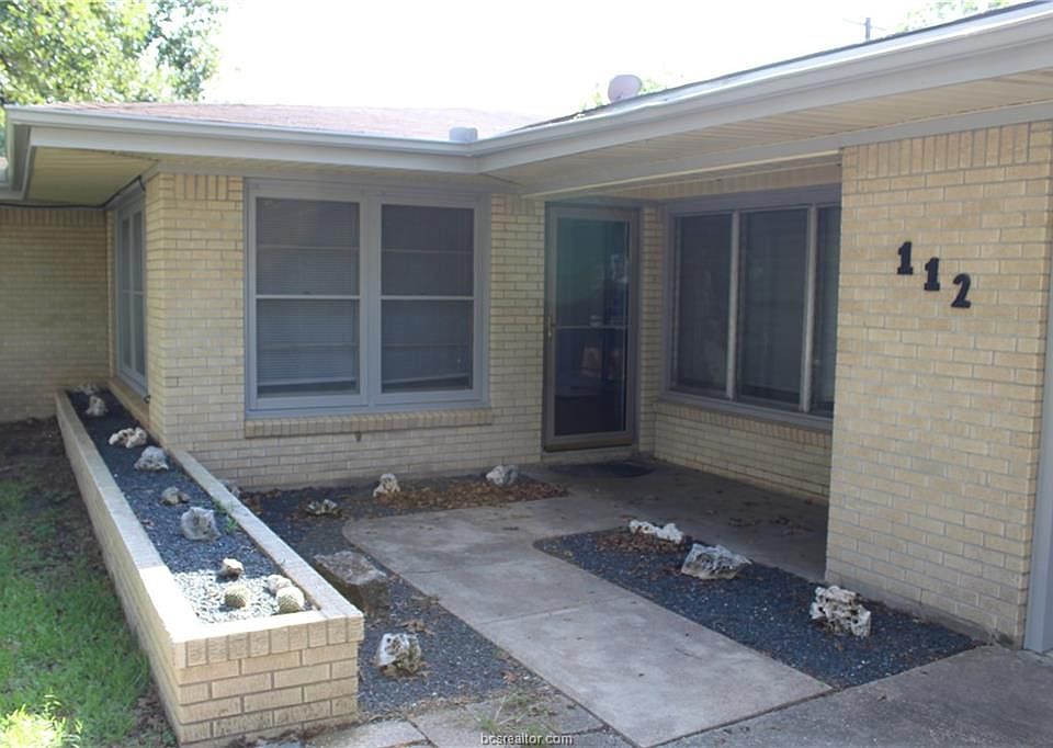1st image of 112 Fleetwood St
