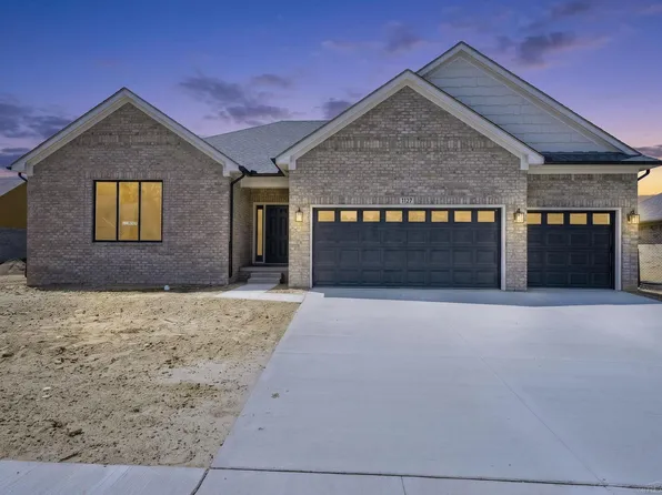 1127 Williamson Cir, Pontiac, MI 48340