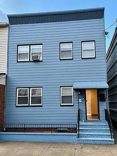 208 Sanford Ave #A Photo 1 208 Sanford Ave #A Photo 1